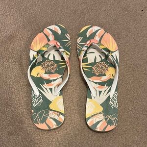 Roxy Green and Yellow Tropical Flip Flops